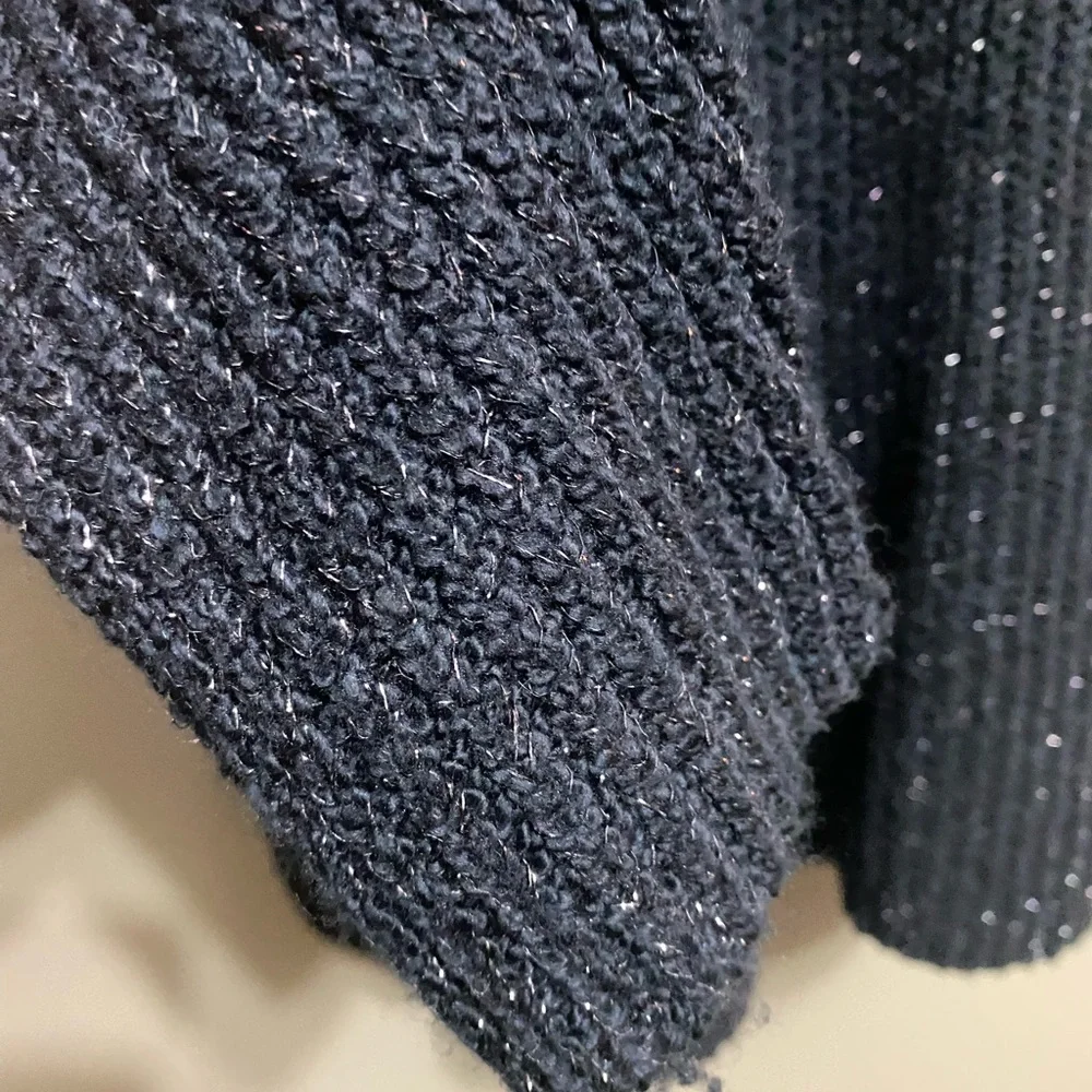 Lucky Brand‎ Sparkly Black V-Neck Sweater, Size XL